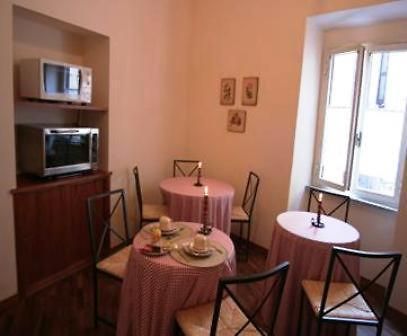 B&B Vicolo Vecchio Терачина Екстериор снимка