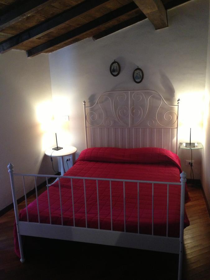 B&B Vicolo Vecchio Терачина Екстериор снимка
